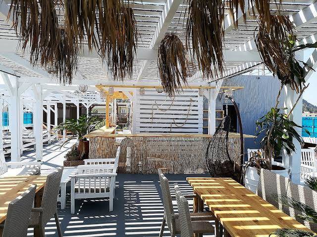 Parthenon hotel