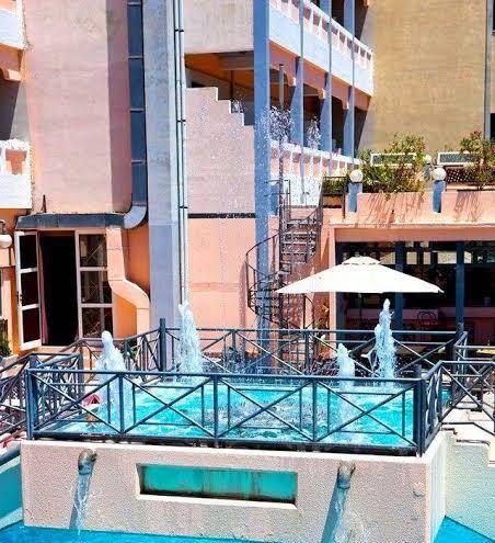 Rainbow hotel