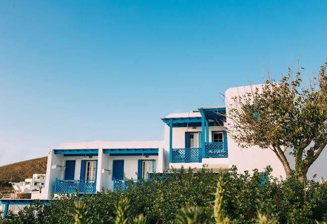 Akrotiri studios