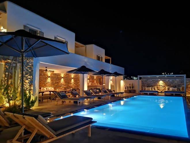 Chora kythnos suites