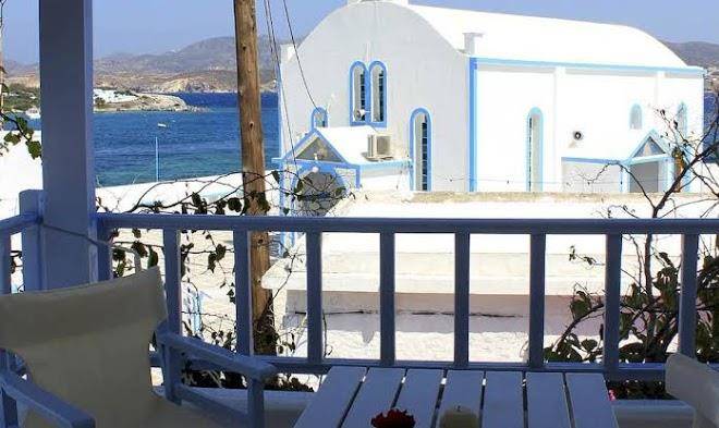 Captain Zeppos Boutique Suites Image