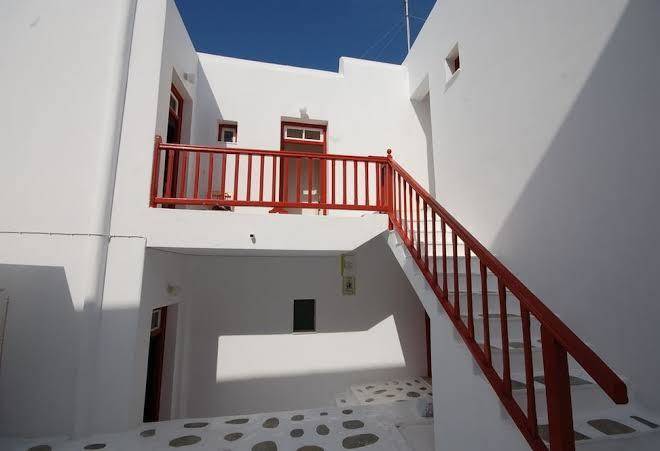 Dimitra pension