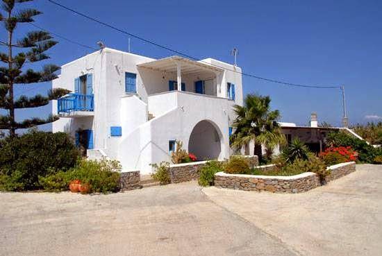 Diogenis studios mykonos