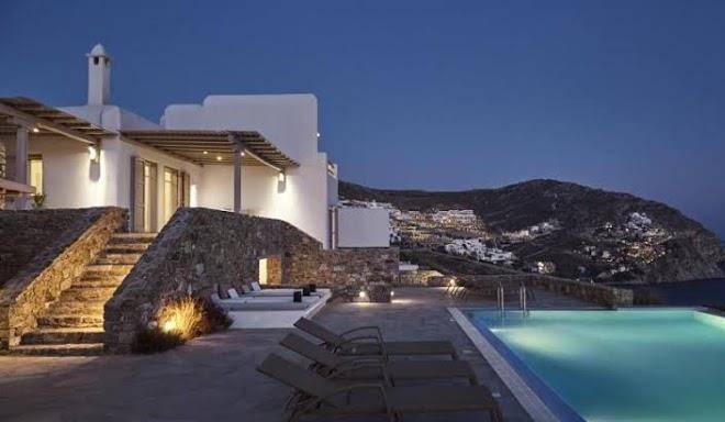 Elia white residence