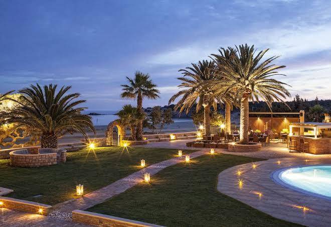 Finikas beach hotel