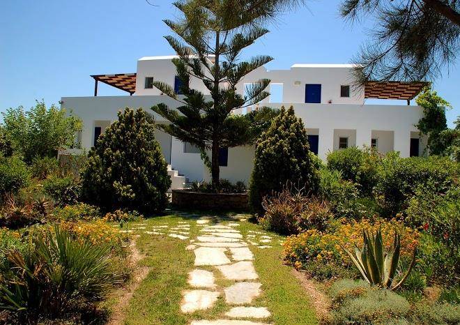Handrina studios