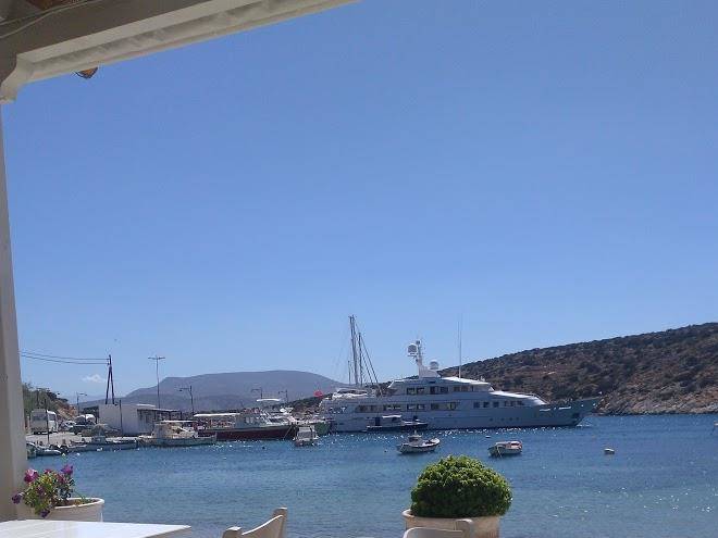 Hotel & taverna mersini