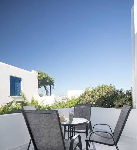 Manios suites