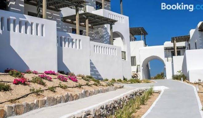 Melidron luxury hotel & suites