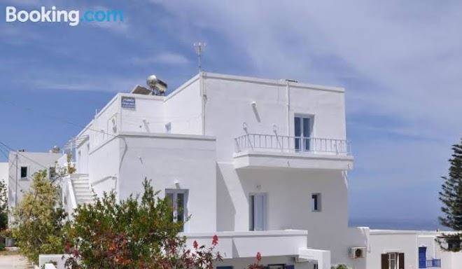 Pension akrogialis