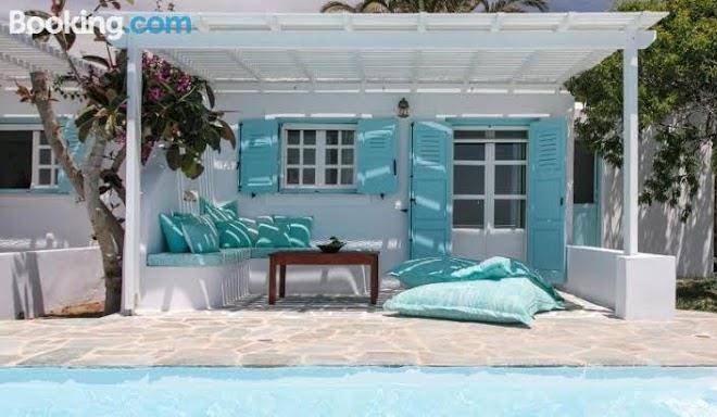 Phoenicia naxos