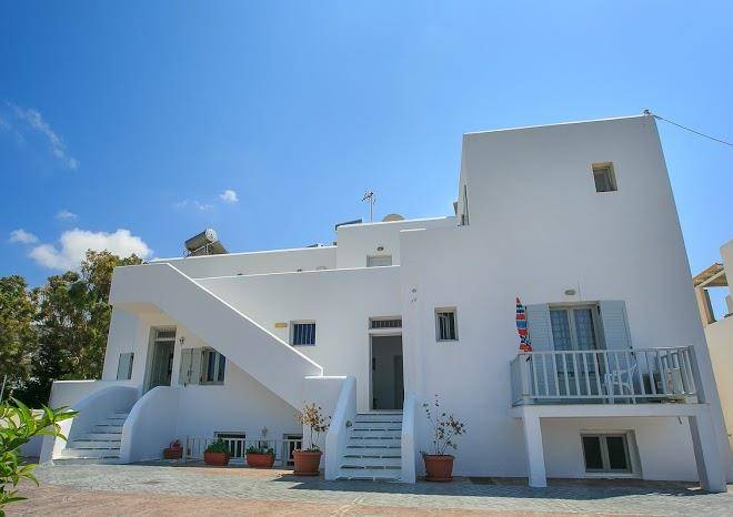 A1 Ampeli Studios Paros Image
