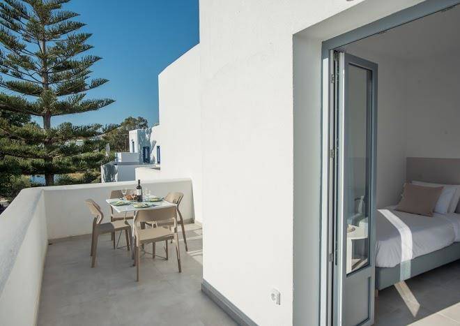 Nautilus Suites Image