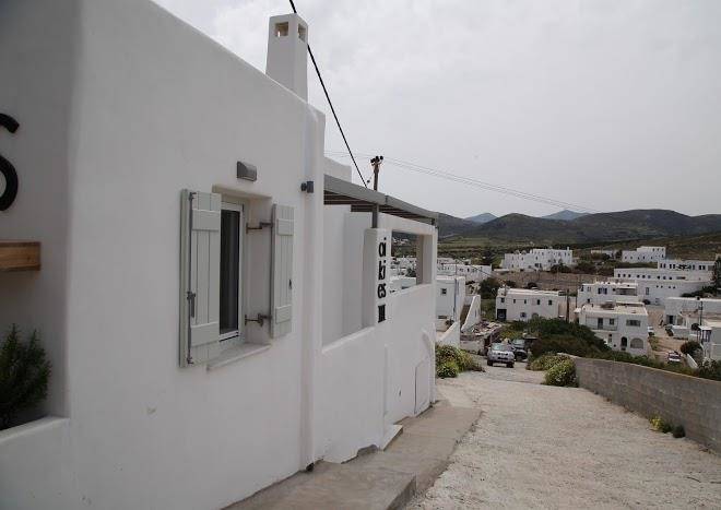 Oikies paros