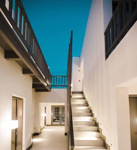 Sandom hotel