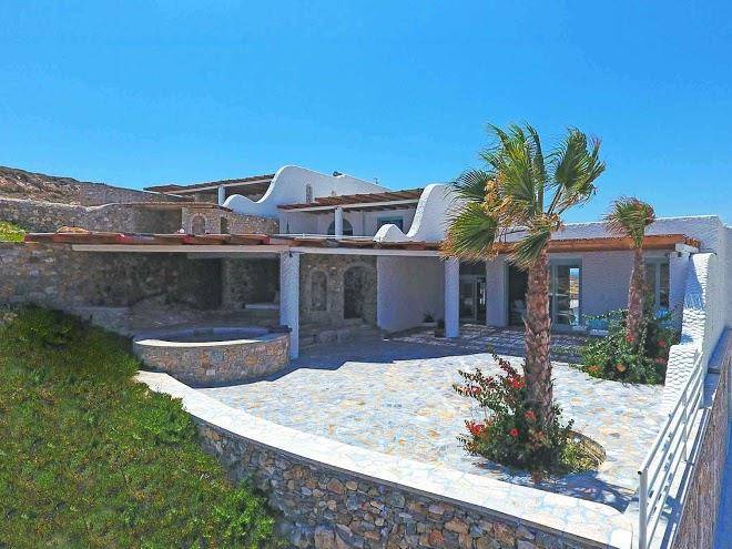 Agalia luxury suites