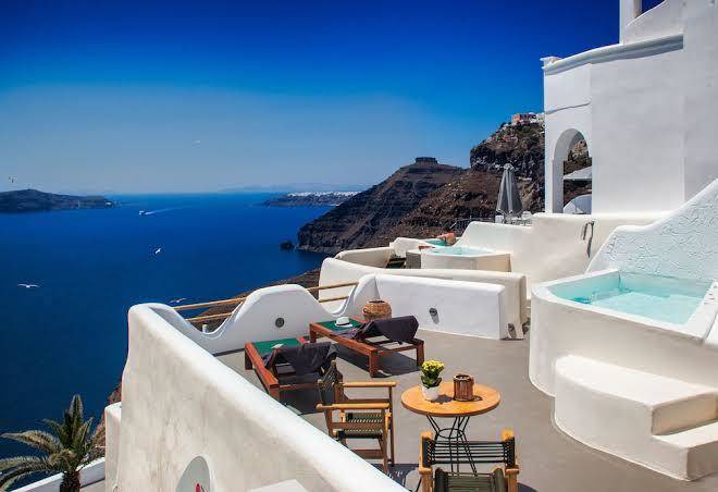 Aperto suites adults only