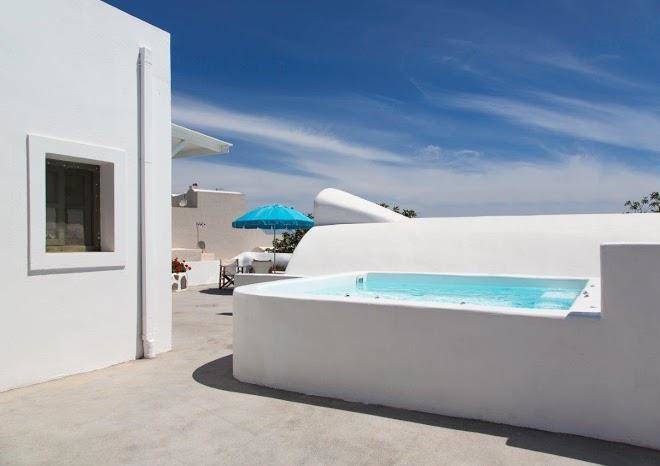 Ayoba santorini