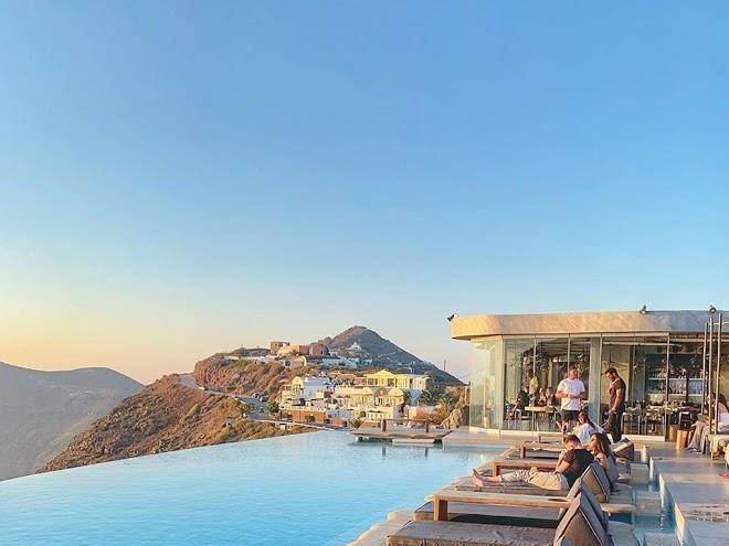 Cavo tagoo santorini