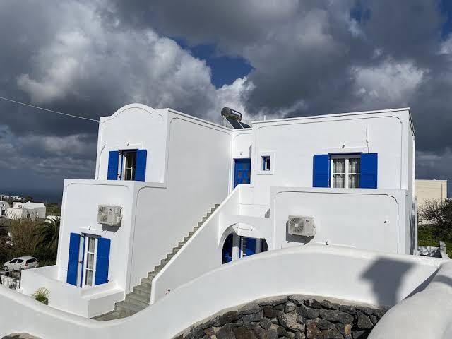 Down town santorini hotel