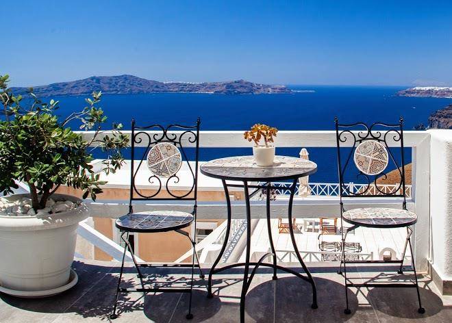 Hotel thireas