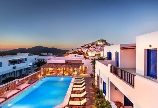 Ios resort