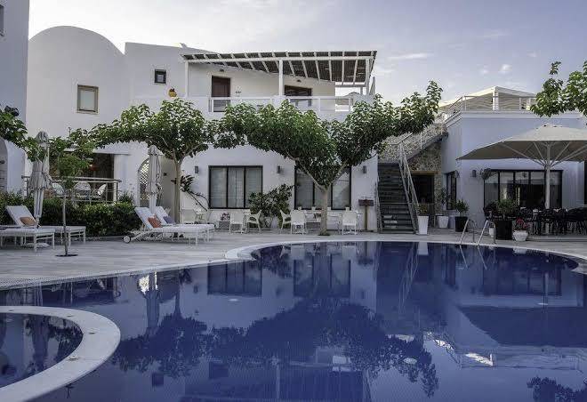 La Mer Deluxe Hotel & Spa Image