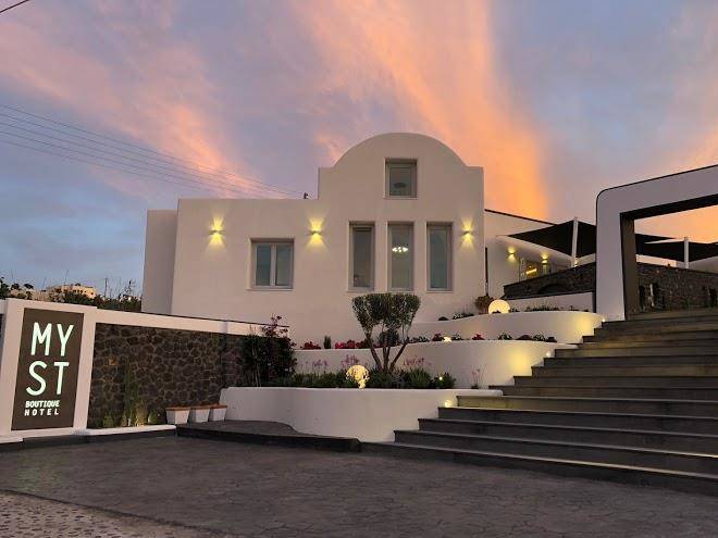Myst boutique hotel santorini
