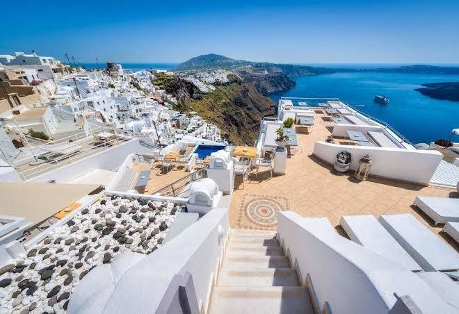 Nefeli homes