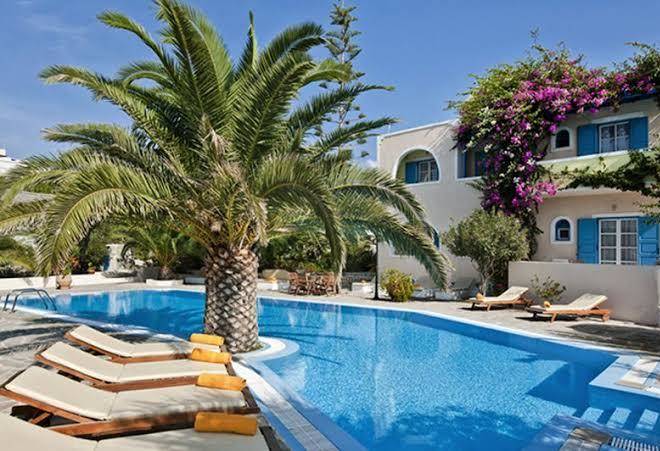 Paradise resort santorini