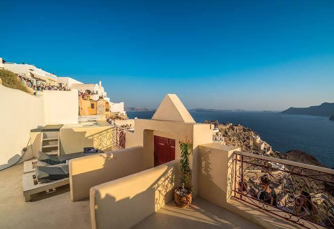 Poseidon mansion