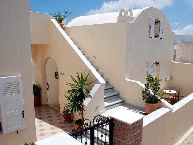 Reverie santorini hotel