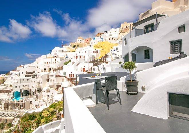 Theodora suites