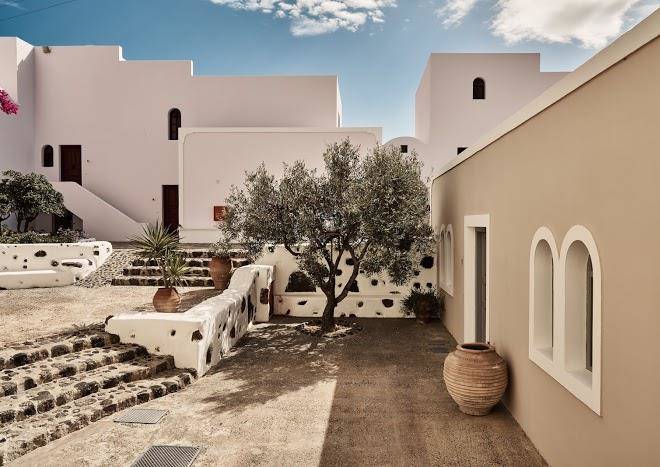 Vedema a luxury collection resort santorini