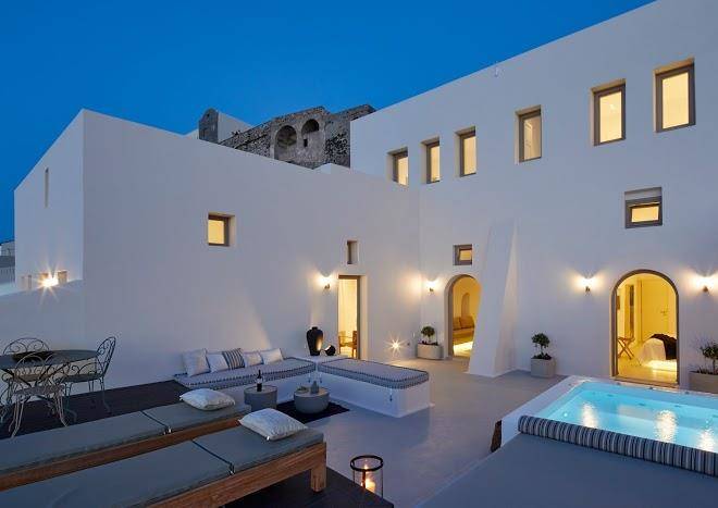 White & co la torre suites