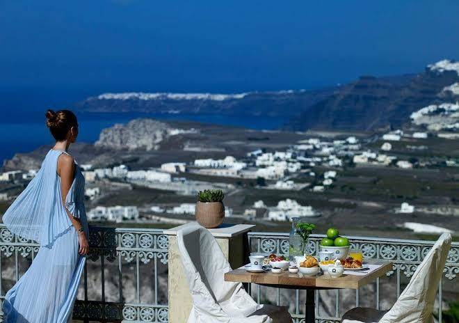 Zannos melathron hotel santorini