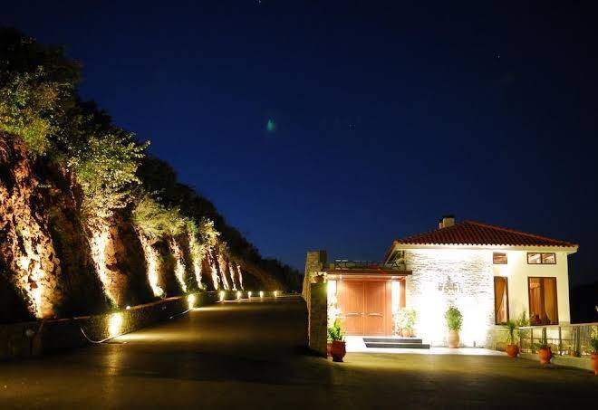 Hotel kouria