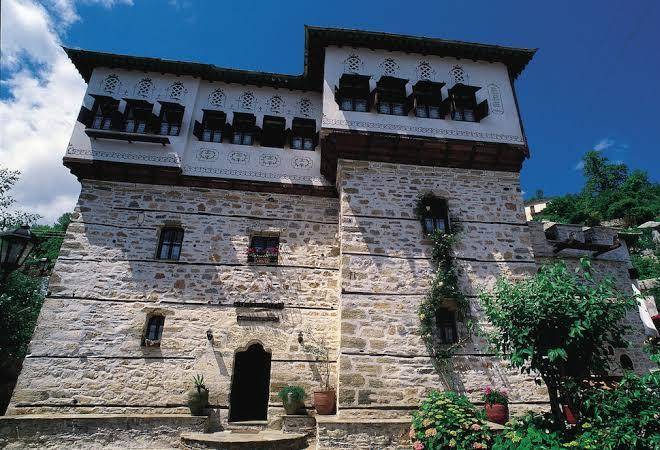 Glorious Peleys Castle Hotel Image