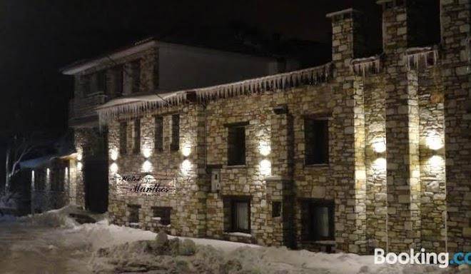 Hotel manthos