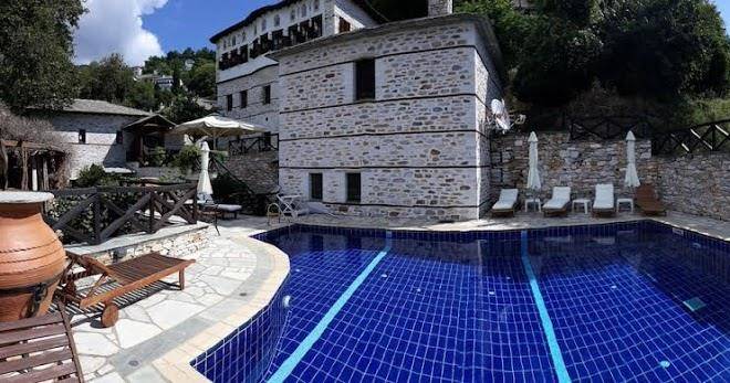 Ta Xelidonakia Image