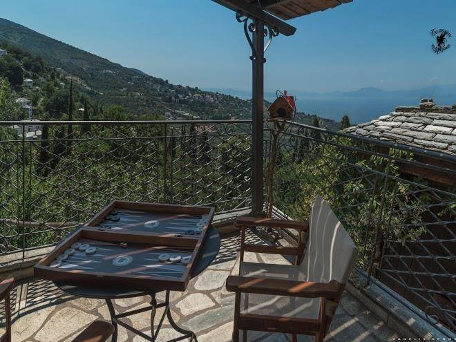 To Stefani Tis Makrinas Image