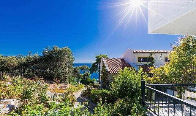 Adrina beach hotel
