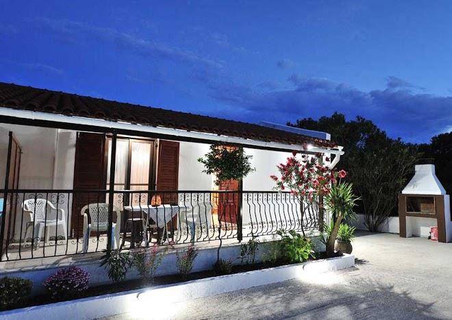 Anastazia Paradise Image