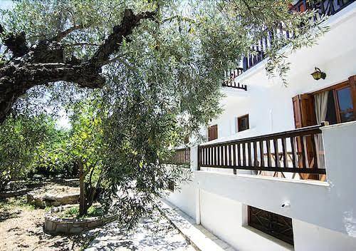 Naftilos