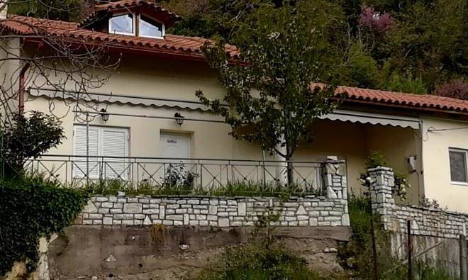 Plataniotissa mansion