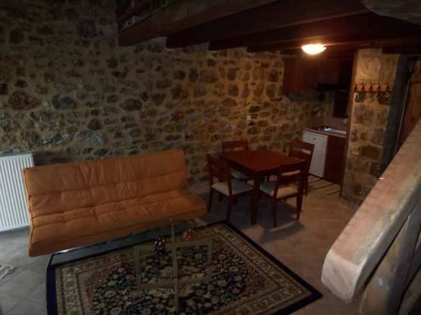 To Agnanti Tou Helmou Image