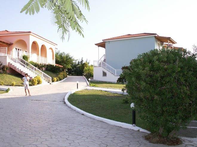Kastro beach hotel