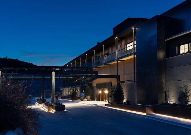 Lynx Ountain Resort And Casino Image