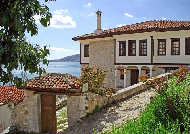 Vergoula's mansion