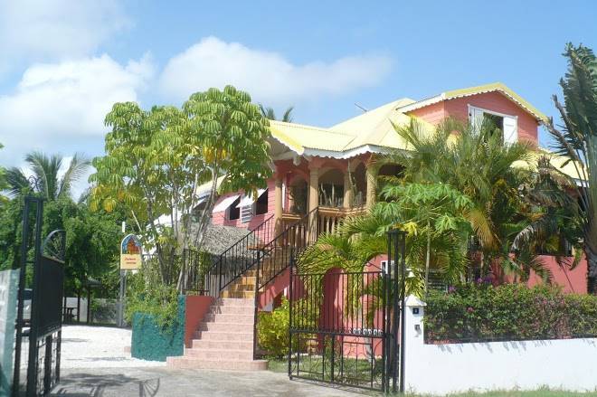 Gites couleurs antilles